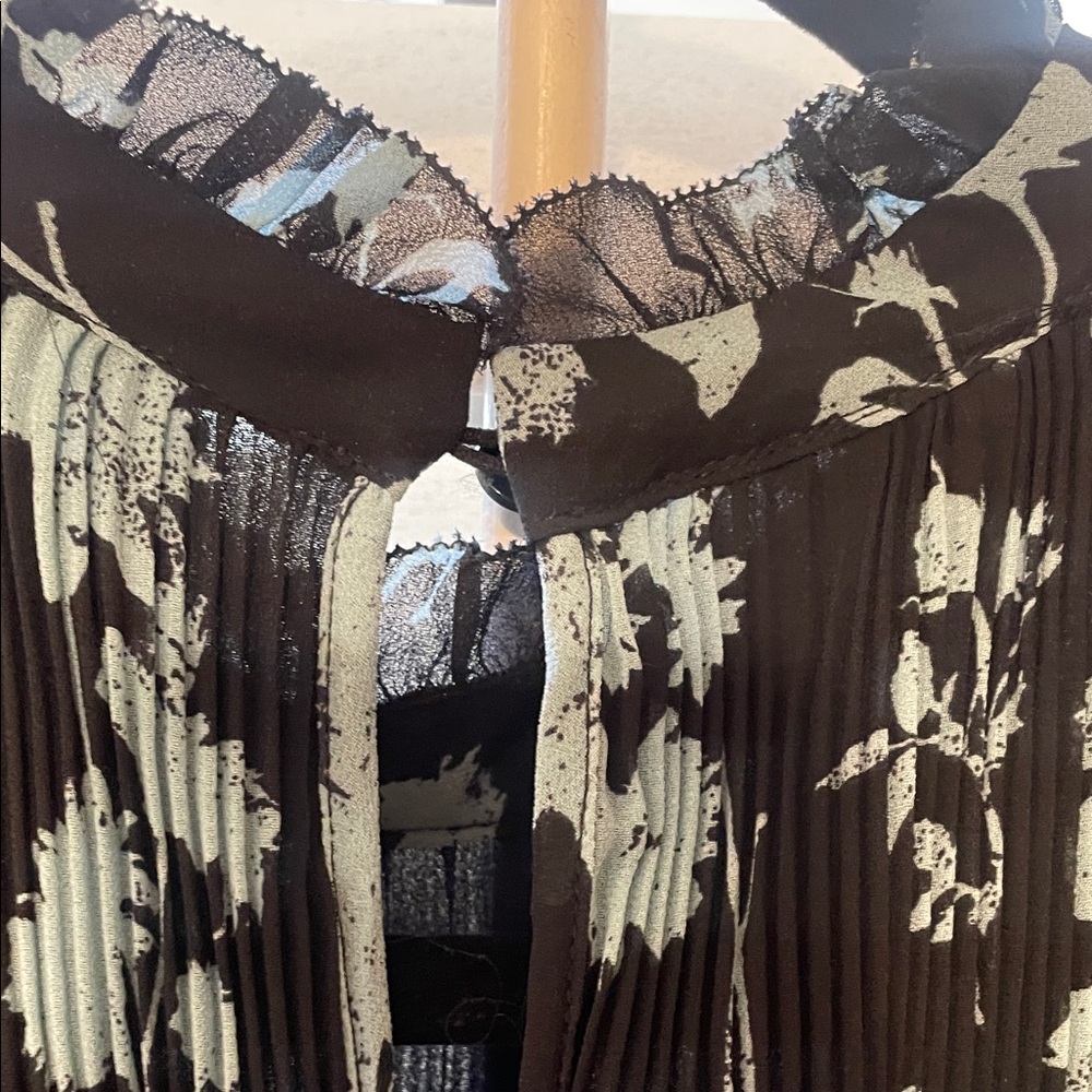 Zara Black and Blue Floral Long Sleeve Dress - Picture 11 of 11